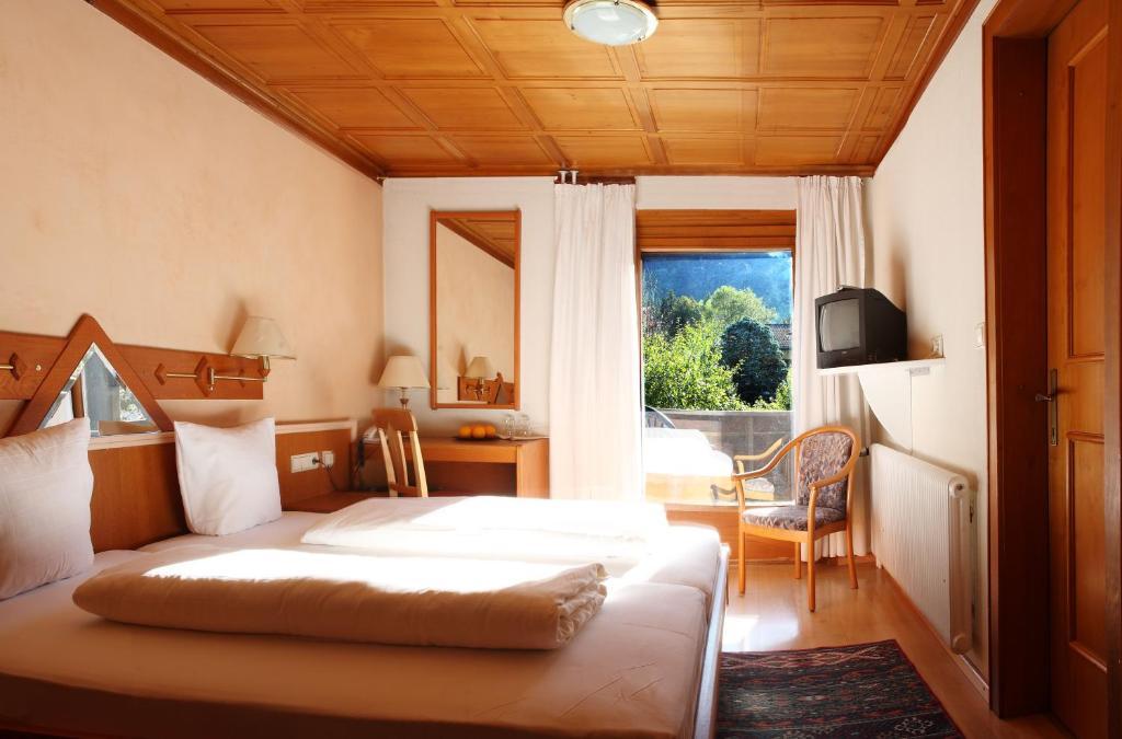 Hotel Auhof Schruns Rum bild