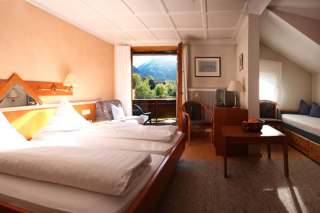 Hotel Auhof Schruns Exteriör bild